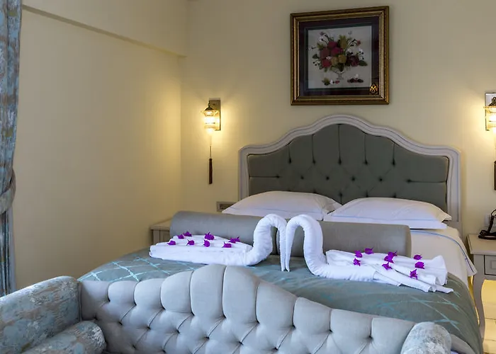 Kahveci Alibey מלון מרמריס